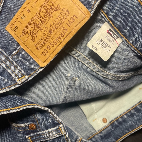 Vintage Levi’s shorts 550s size:36 - Picture 3 of 4